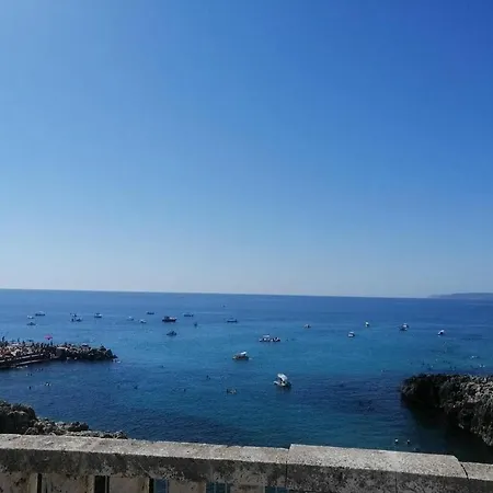 Scorcio Di Mare בית נופש