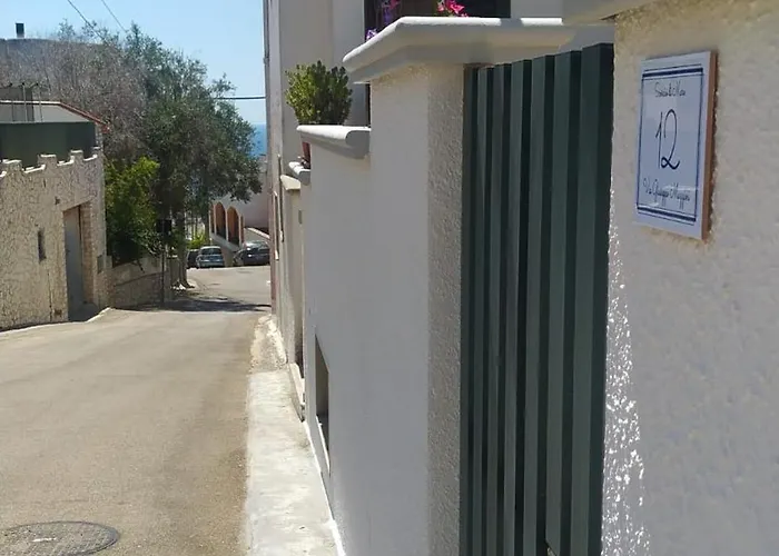 Scorcio Di Mare בית נופש *